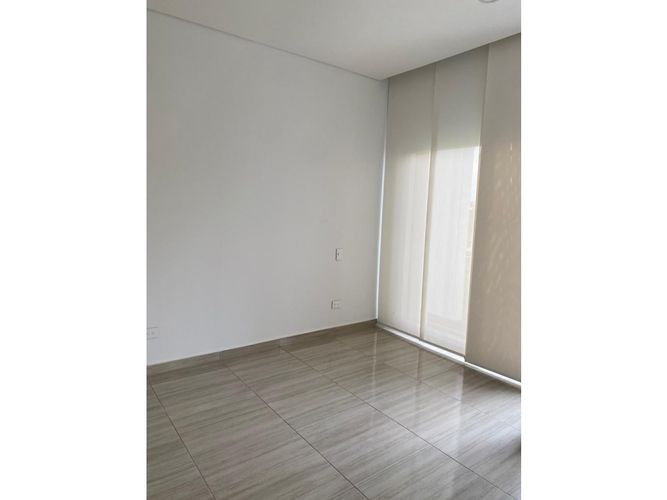 Casa de 3 alcobas en venta en San Antonio, Armenia, 215 m² · foto 8 de 16
