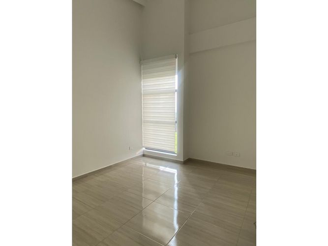Casa de 3 alcobas en venta en San Antonio, Armenia, 215 m² · foto 10 de 16
