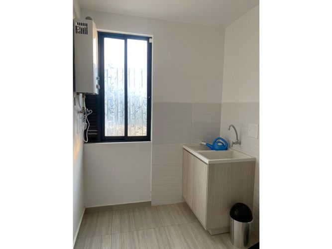 Casa de 3 alcobas en venta en San Antonio, Armenia, 215 m² · foto 16 de 16