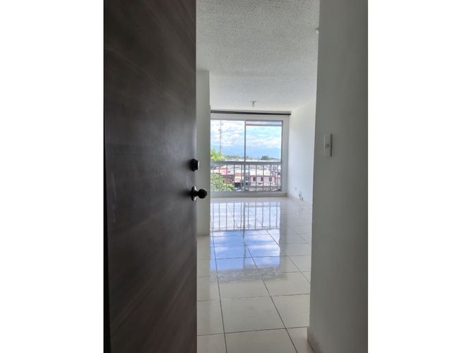 Apartaestudio en venta en Tres Esquinas, Armenia, 30 m² · foto 2 de 24