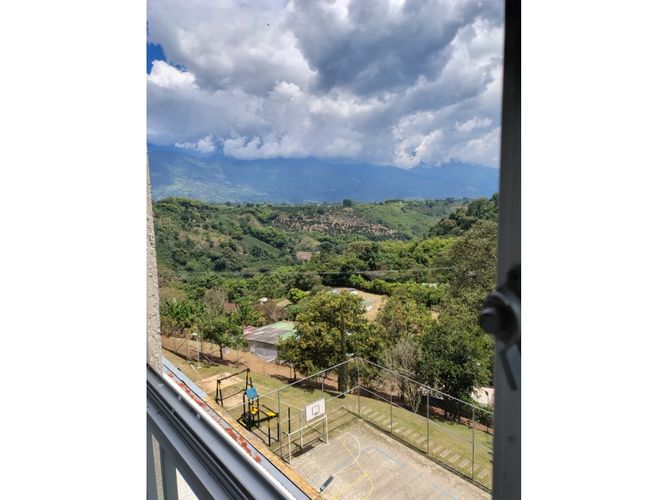 Apartaestudio en venta en Tres Esquinas, Armenia, 30 m² · foto 7 de 24