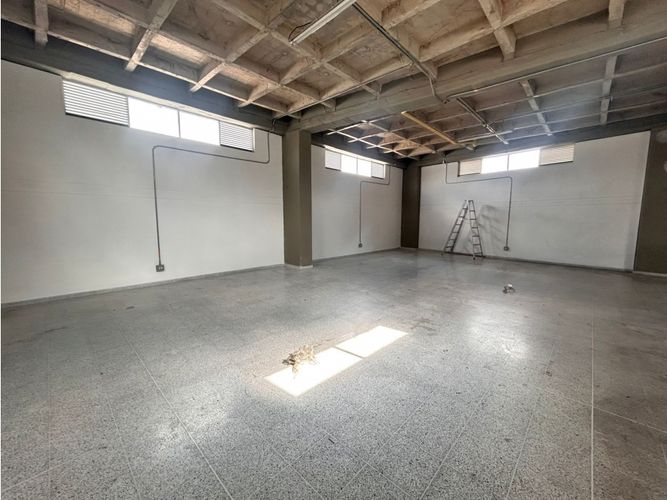 Bodega en arriendo en San Bernardo, Medellín, 180 m² · foto 9 de 10