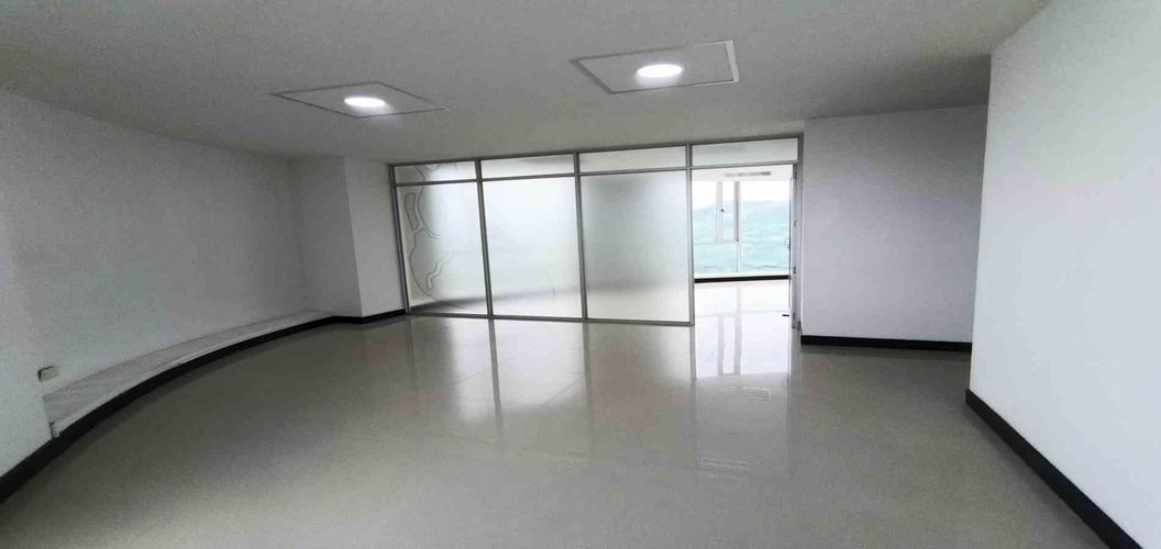 Oficina en arriendo en Los Laureles, Manizales, 39 m² · foto 12 de 21