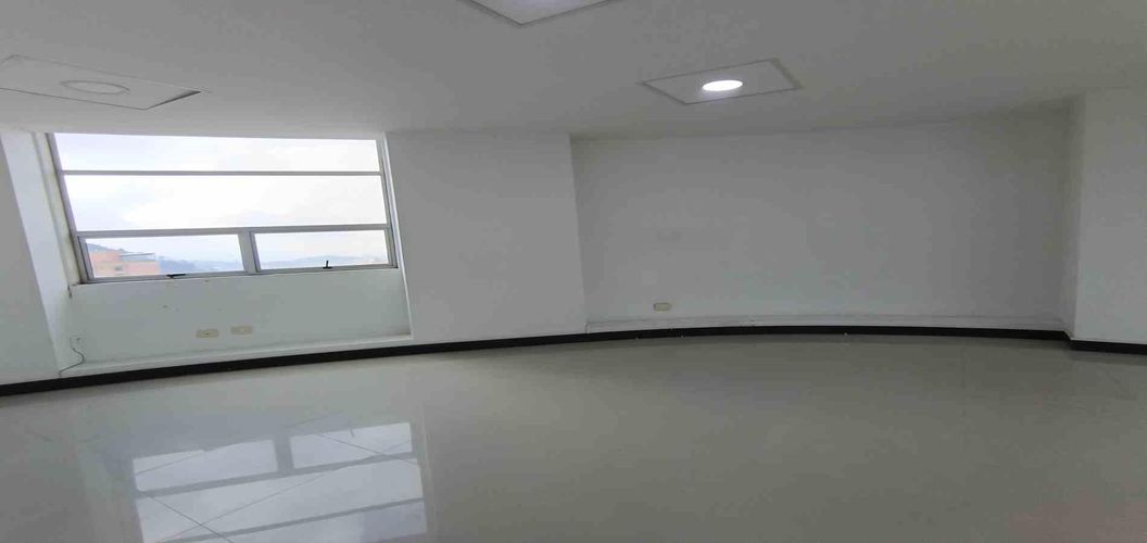 Oficina en arriendo en Los Laureles, Manizales, 39 m² · foto 14 de 21