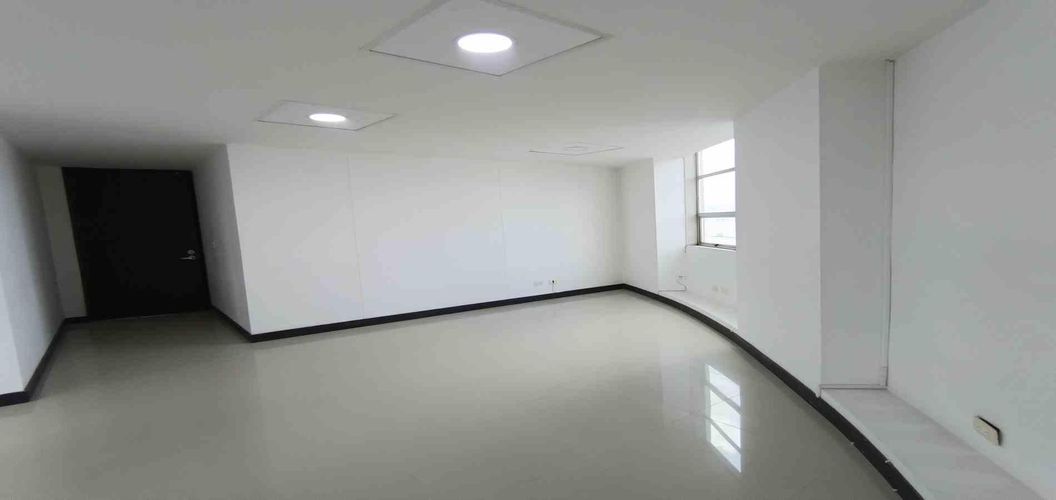 Oficina en arriendo en Los Laureles, Manizales, 39 m² · foto 17 de 21
