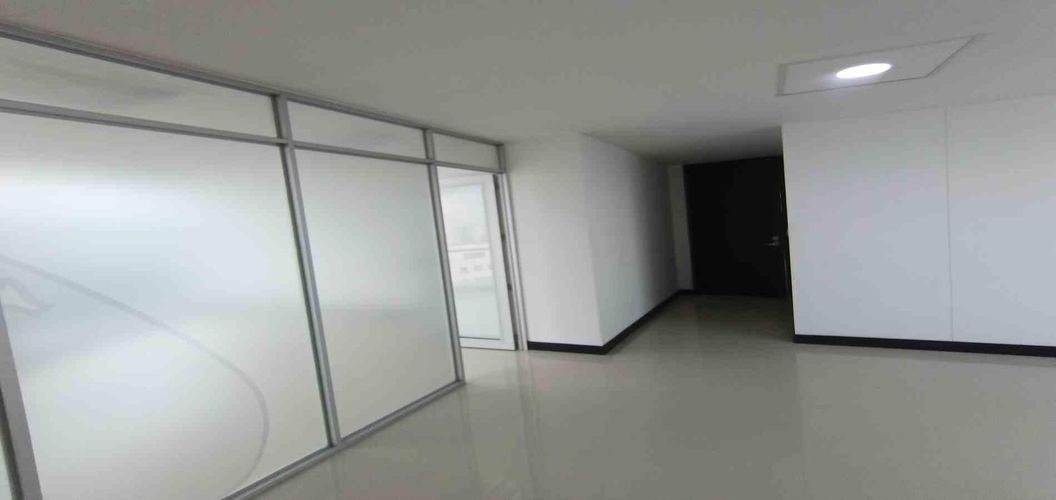 Oficina en arriendo en Los Laureles, Manizales, 39 m² · foto 19 de 21