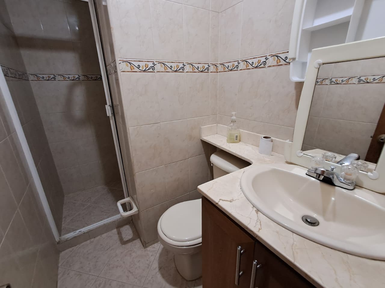 Apartamento en arriendo en Belén, Medellín · foto 18 de 24