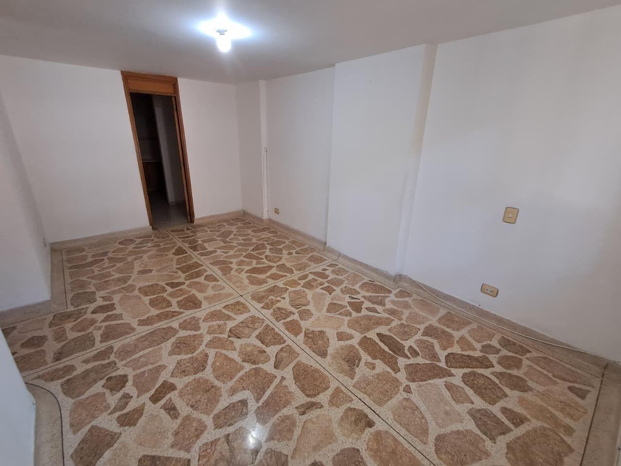 Apartamento en arriendo en Belén, Medellín · foto 11 de 24