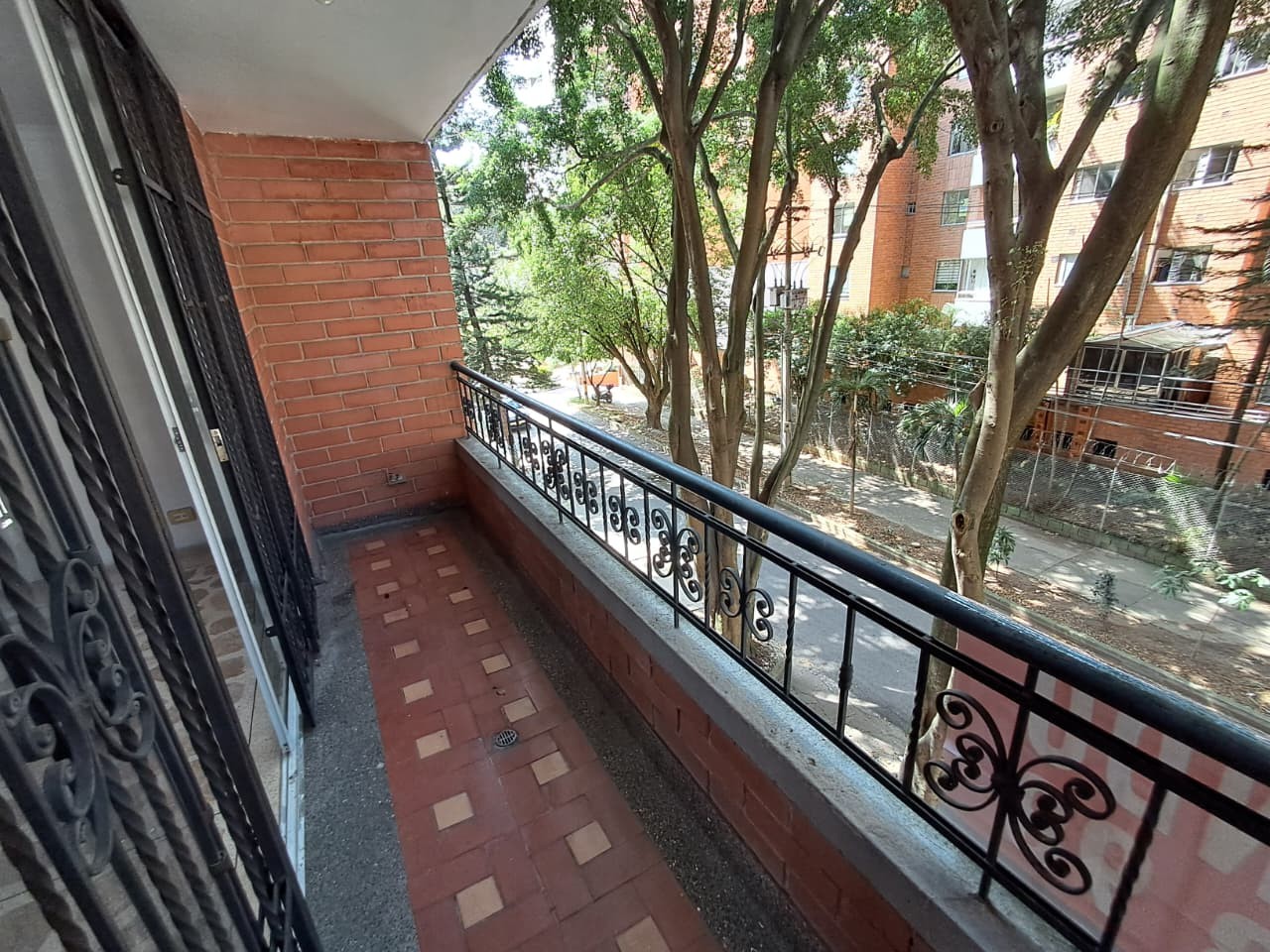 Apartamento en arriendo en Belén, Medellín · foto 6 de 24
