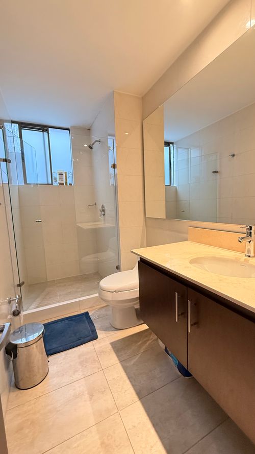 Apartamento de 3 alcobas en venta en Colina Campestre, Bogotá, 148 m² · foto 2 de 20