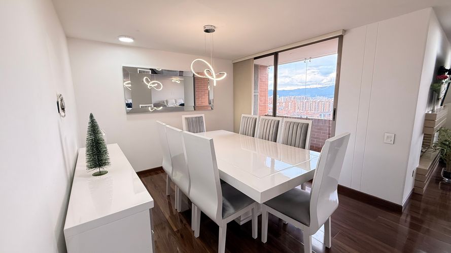 Apartamento de 3 alcobas en venta en Colina Campestre, Bogotá, 148 m² · foto 19 de 20