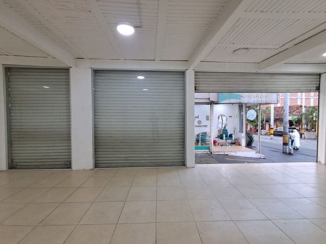 Local en arriendo en Buenos Aires, Medellín, 100 m² · foto 2 de 12