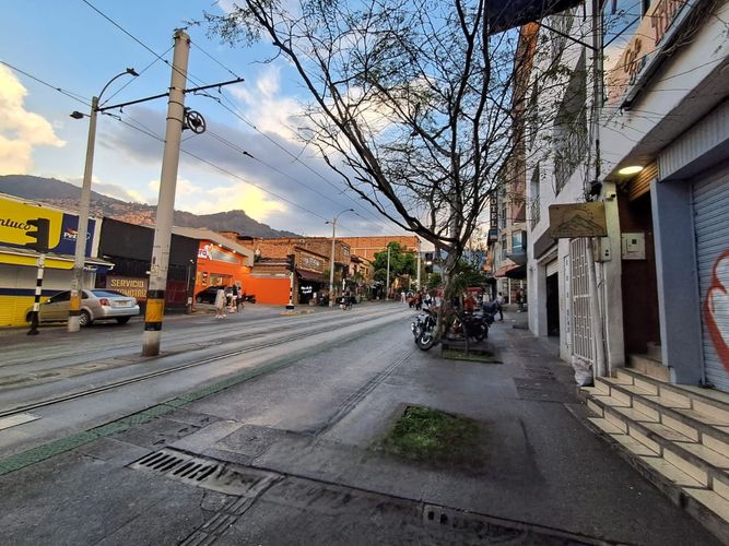 Local en arriendo en Buenos Aires, Medellín, 100 m² · foto 12 de 12