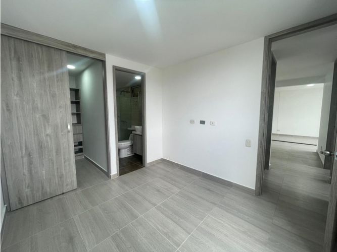 Apartamento de 3 alcobas en venta en Guabinas, Yumbo, 75 m² · foto 6 de 17