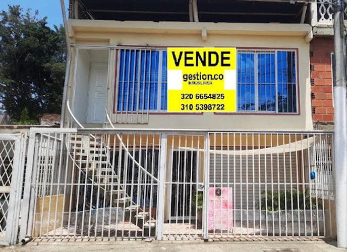 Casa de 6 alcobas en venta en Ciro Velazco, Jamundí, 420 m² · foto 7 de 7
