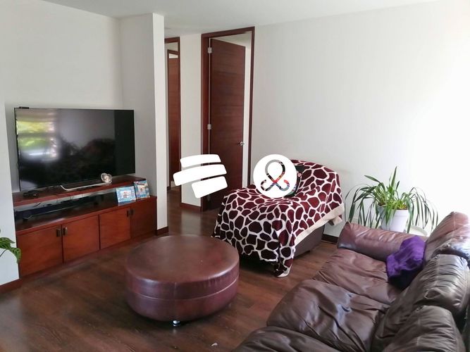 Casa de 4 alcobas en venta en La Violeta, Sopó, 1919 m² · foto 11 de 24