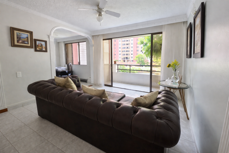 Apartamento en venta en Cañaveral, Floridablanca · foto 2 de 14