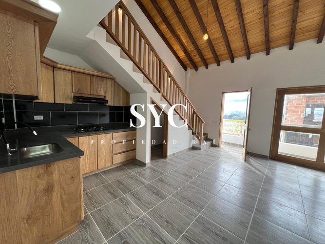 Casa de 5 alcobas en venta en El Carmen De Viboral, El Carmen de Viboral, 130 m² · foto 2 de 16