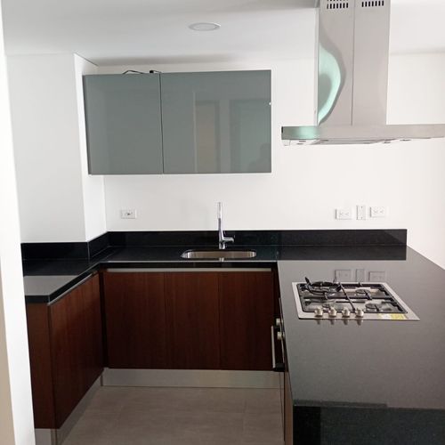 Apartaestudio en venta en El Contador, Bogotá, 64 m² · foto 3 de 16