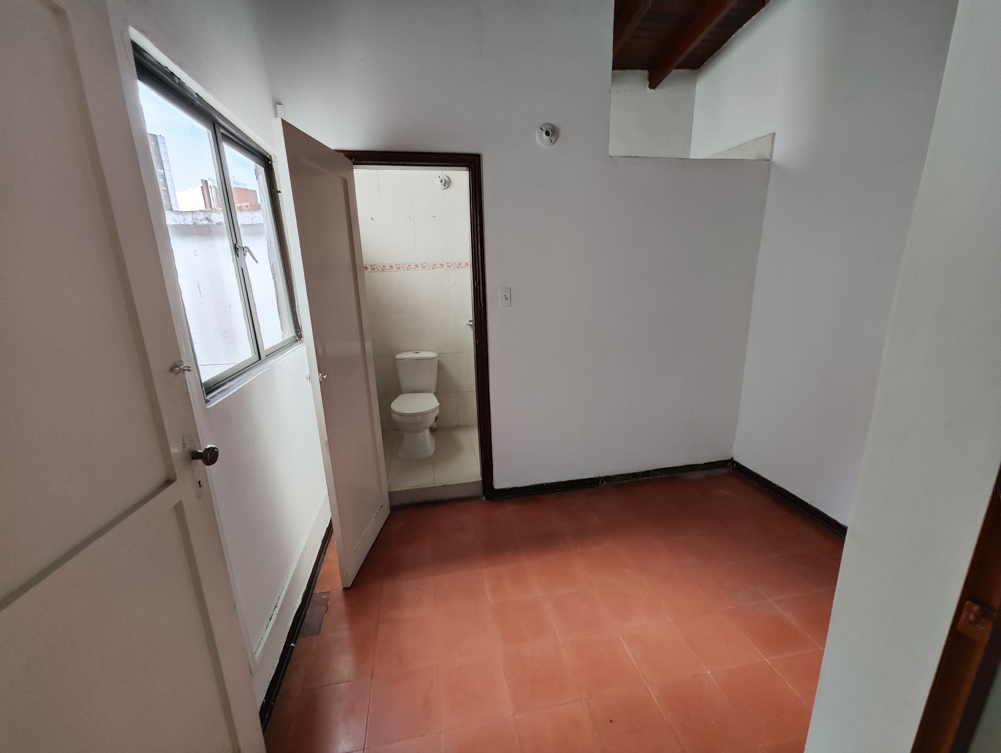 Casa en arriendo en Laureles, Medellín · foto 17 de 20