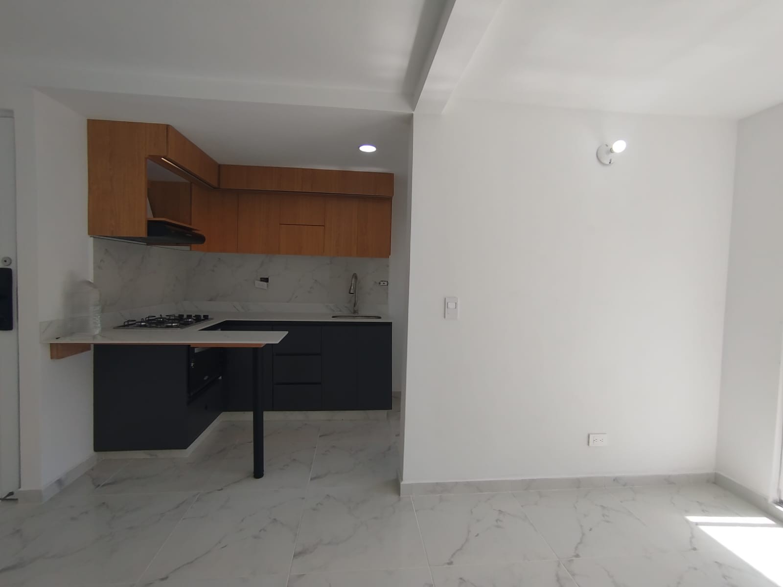 Apartamento en arriendo en Centro, Rionegro · foto 2 de 12