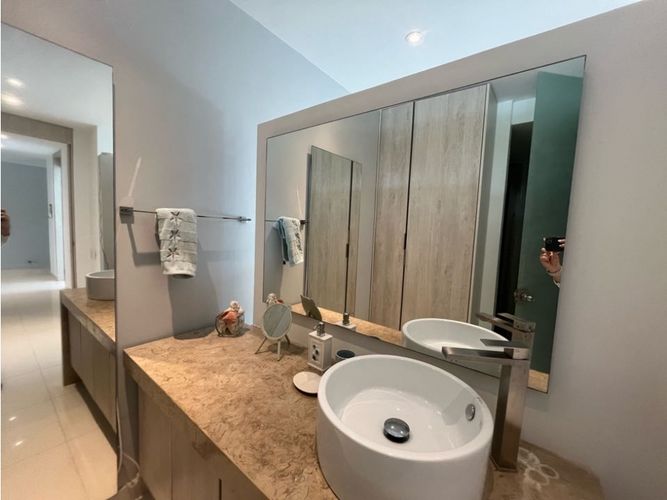 Apartamento de 2 alcobas en arriendo en Punta Canoa, Cartagena, 167 m² · foto 21 de 22