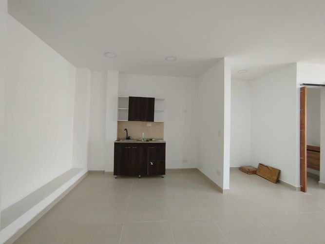 Local en arriendo en El Porvenir, Rionegro, 72 m² · foto 9 de 11
