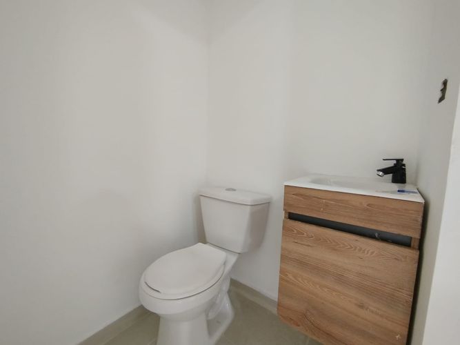 Local en arriendo en El Porvenir, Rionegro, 72 m² · foto 11 de 11