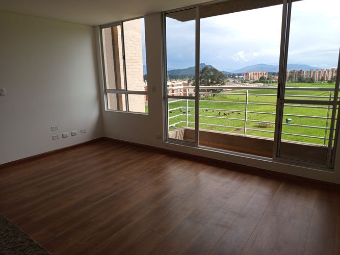 Apartamento en venta en Z.U. Villas Del Rosario, Zipaquirá · foto 4 de 23