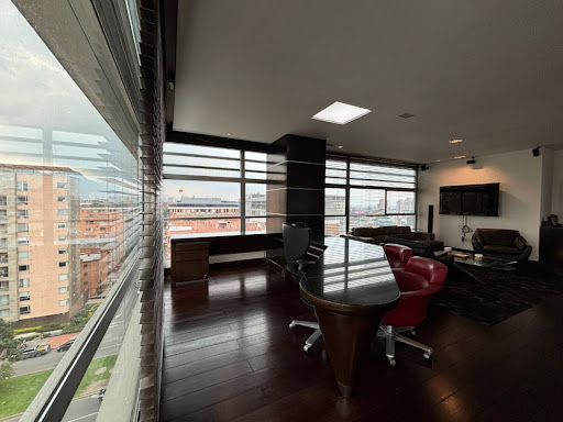 Oficina en Arriendo en Chico norte, Bogotá