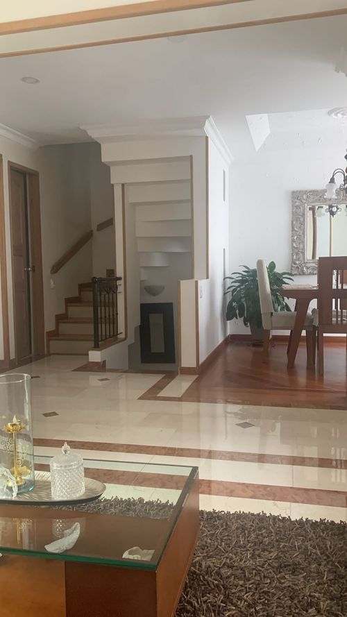 Casa de 3 alcobas en venta en Tuna Alta, Bogotá, 155 m² · foto 2 de 24