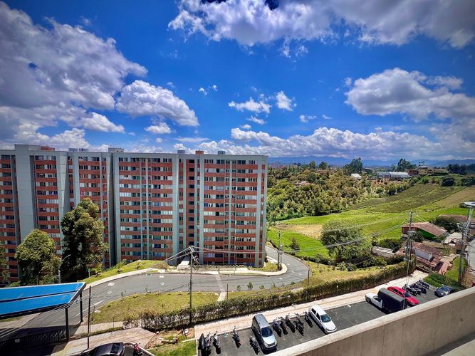 Apartamento de 3 alcobas en venta en El Porvenir, Rionegro, 56 m² · foto 16 de 24