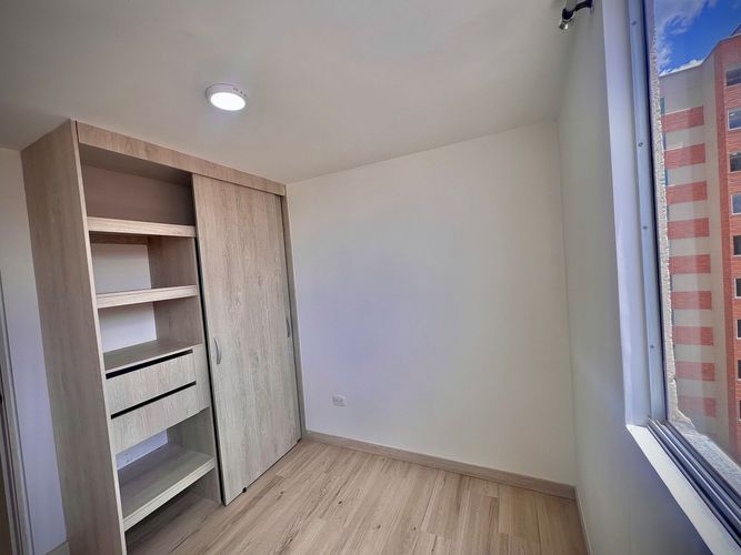 Apartamento de 3 alcobas en venta en El Porvenir, Rionegro, 56 m² · foto 23 de 24