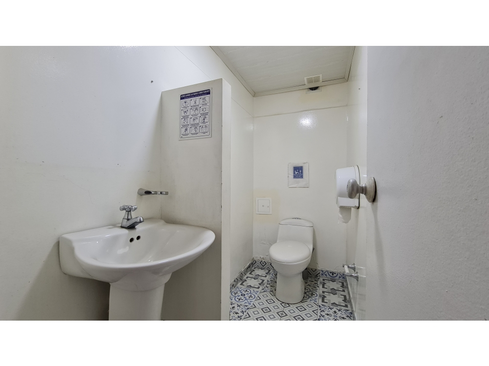 Casa en venta en La Castellana, Bogotá · foto 9 de 24