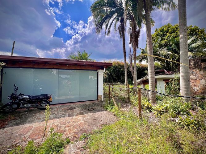 Casa de 5 alcobas en venta en Cabeceras De Llanogrande, Rionegro, 368 m² · foto 16 de 24