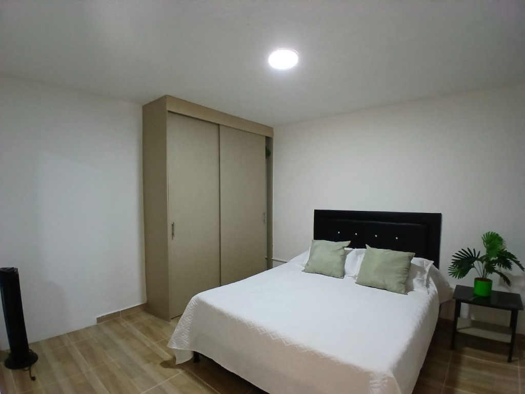 Casa en arriendo en Belen Malibu, Medellín · foto 4 de 24