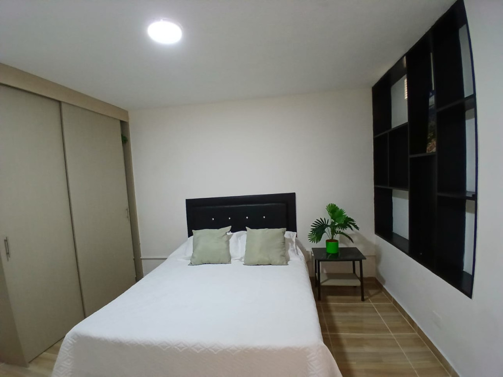 Casa en arriendo en Belen Malibu, Medellín · foto 5 de 24
