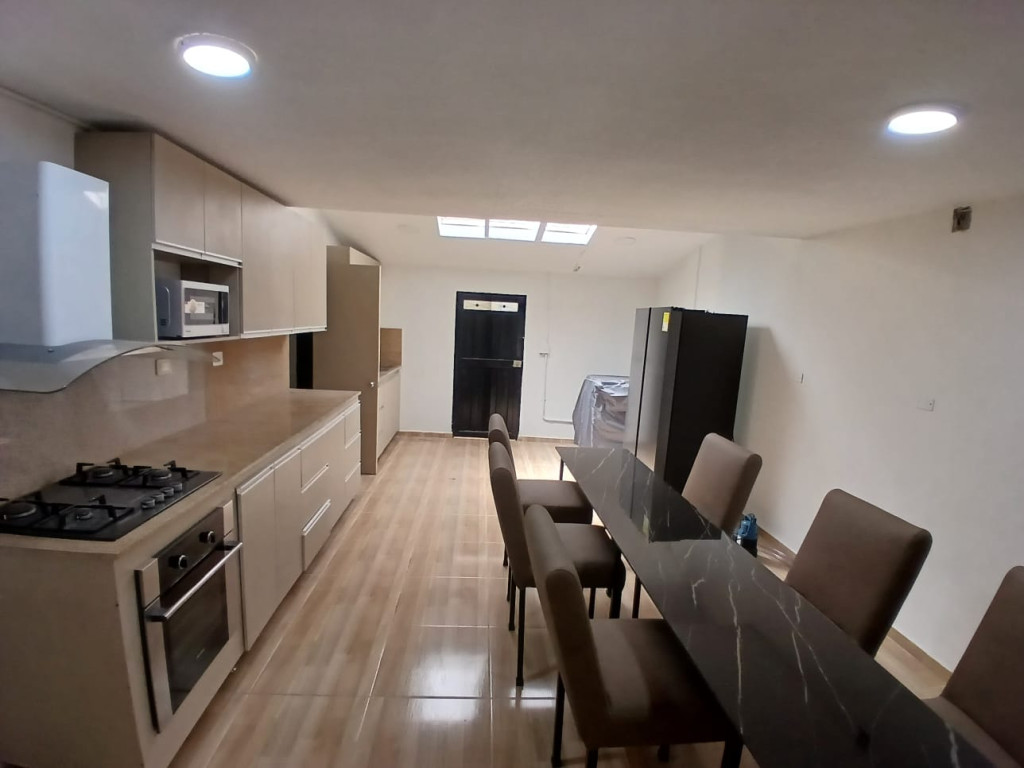 Casa en arriendo en Belen Malibu, Medellín · foto 9 de 24