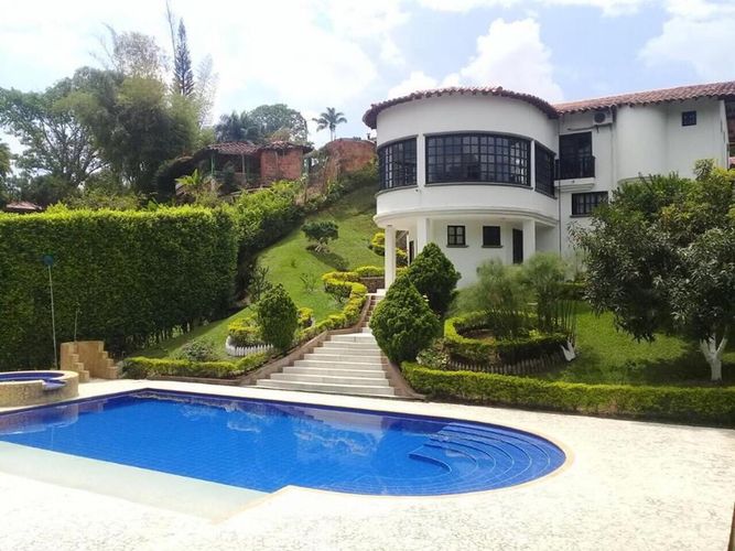 Finca en venta en Combia, Pereira, 8000 m² · foto 2 de 14