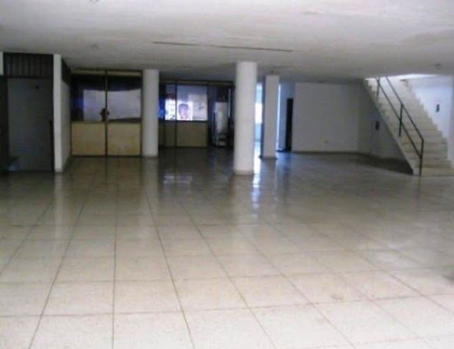 Edificio en arriendo en Guayaquil, Cali, 1035 m² · foto 4 de 15