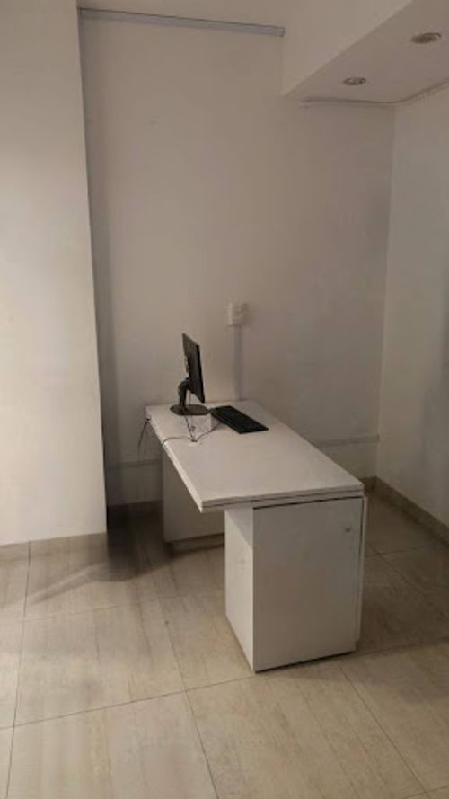 Local en arriendo en Suramericana, Medellín, 20 m² · foto 2 de 10