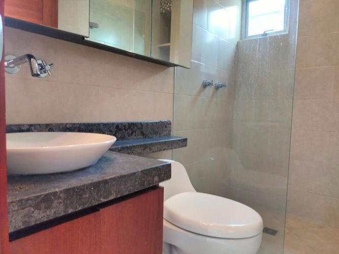 Apartamento de 2 alcobas en arriendo en El Poblado, Medellín, 95 m² · foto 15 de 15