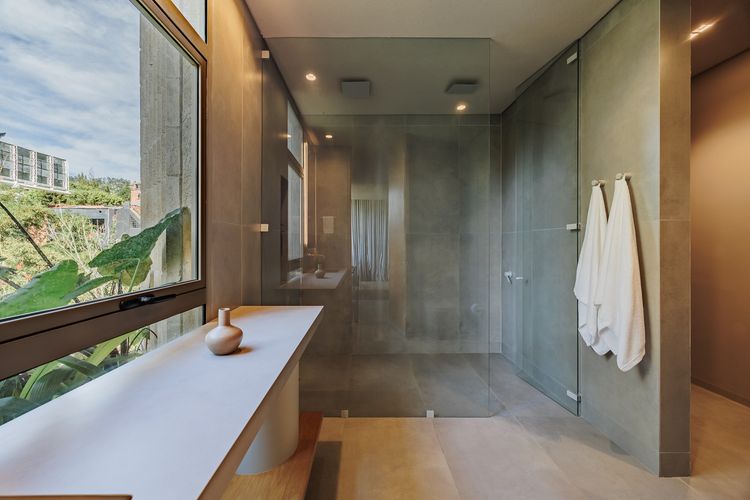Apartamento de 2 alcobas en venta en El Poblado, Medellín, 185 m² · foto 14 de 24