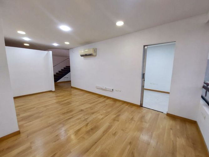 Oficina en arriendo en El Poblado, Medellín, 91 m² · foto 9 de 19
