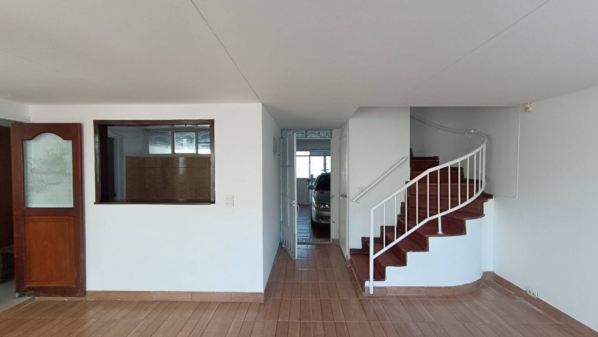 Casa en venta en Marsella, Bogotá · foto 6 de 24