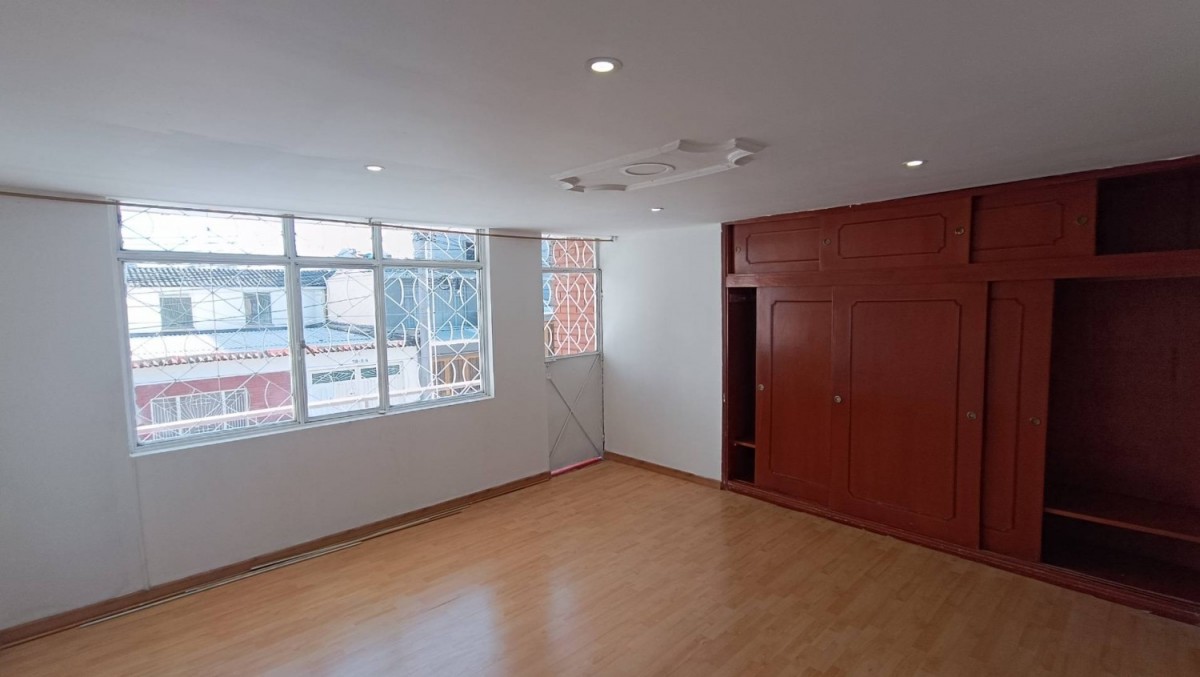Casa en venta en Marsella, Bogotá · foto 24 de 24