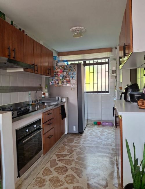 Apartamento de 3 alcobas en arriendo en Loma Del Indio, Medellín, 80 m² · foto 6 de 20
