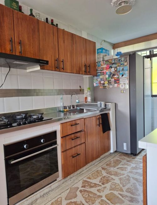 Apartamento de 3 alcobas en arriendo en Loma Del Indio, Medellín, 80 m² · foto 10 de 20