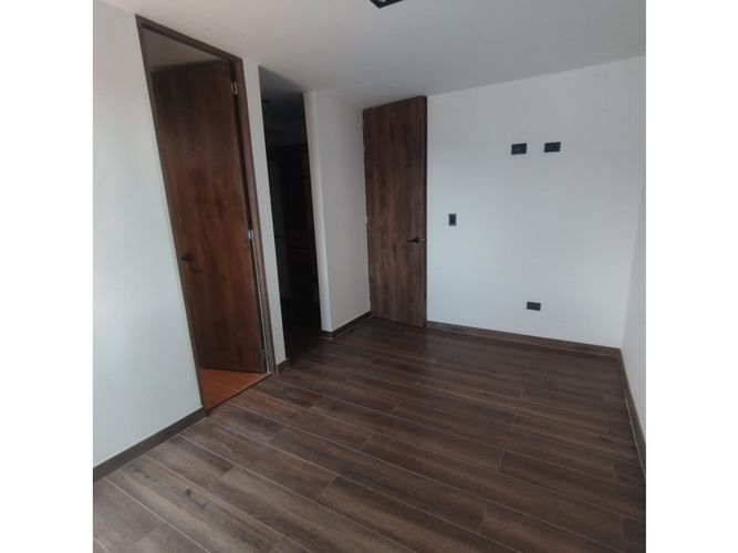 Apartamento de 3 alcobas en venta en Las Acacias, Medellín, 135 m² · foto 21 de 24