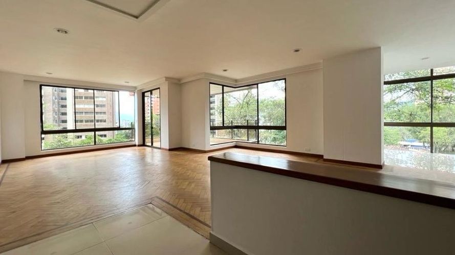 Apartamento de 3 alcobas en arriendo en Alejandría, Medellín, 195 m² · foto 4 de 20